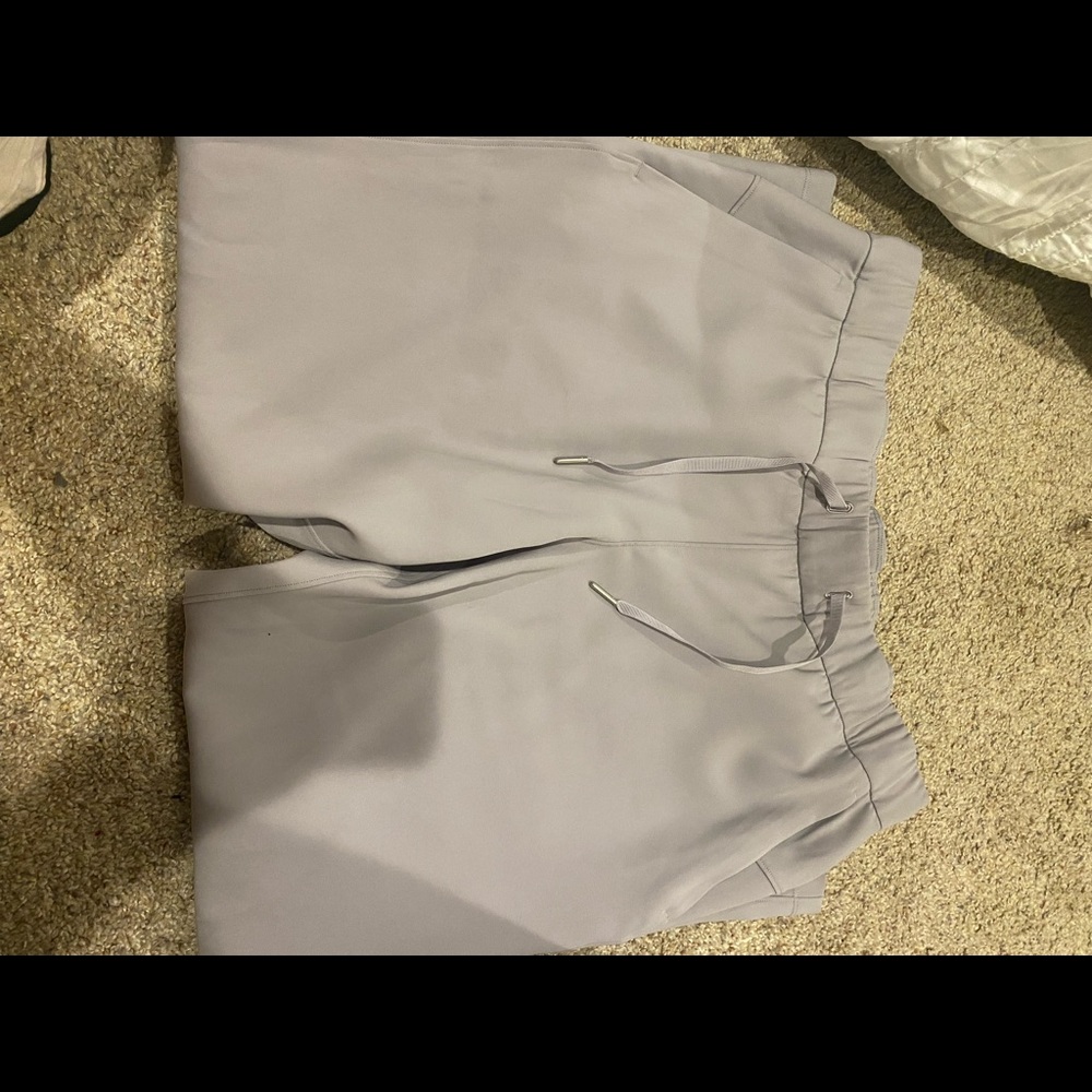 Grey Lululemon pants